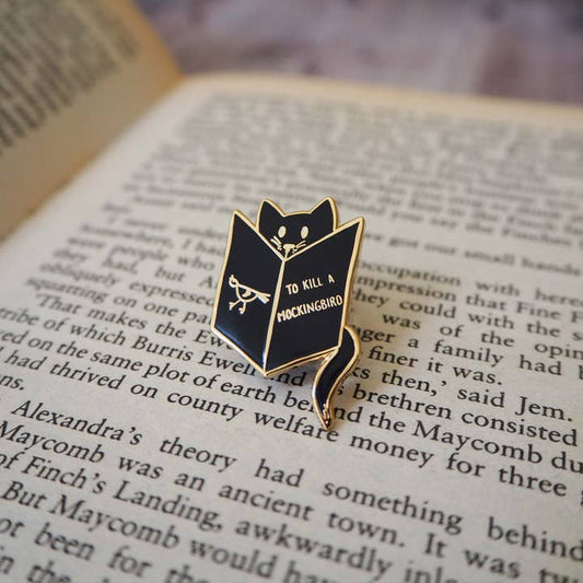 Reading Cat Mockingbird Book Lover Enamel Pin Badge - Black