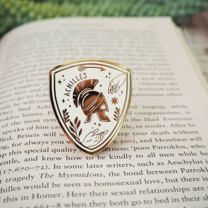 Achilles Enamel Gold Pin Badge - Greek Mythology Collection / Κονκάρδα Αχιλλέας - Diavazo Greek Books