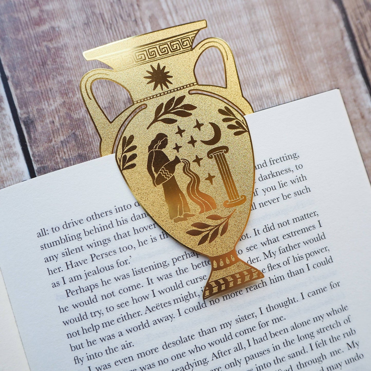 Greek Vase Brass Bookmark - Diavazo Greek Books
