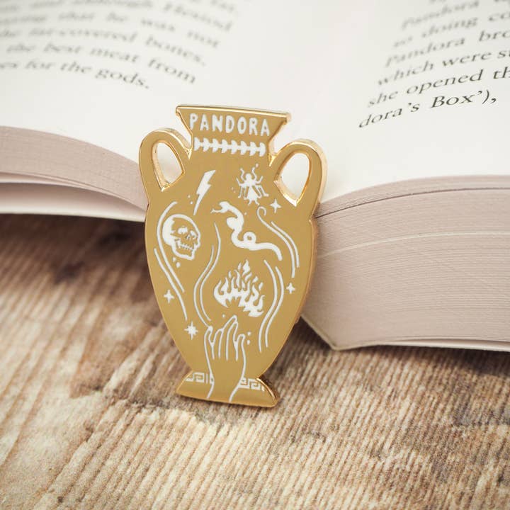 Pandora's Jar Enamel Gold Pin Badge - Greek Mythology Collection / Κονκάρδα Κουτί της Πανδώρας - Diavazo Greek Books