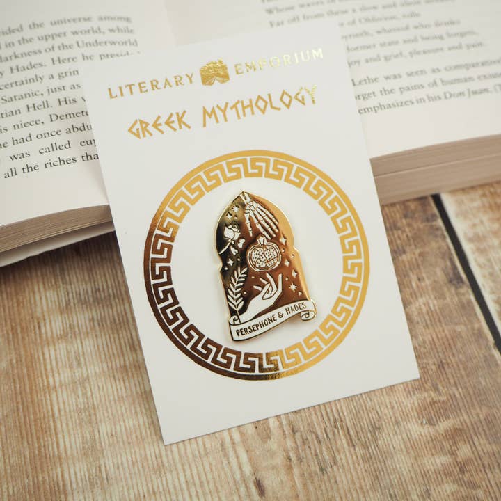 Persephone and Hades Enamel Gold Pin Badge - Greek Mythology Collection / Κονκάρδα Περσεφόνη & Άδης - Diavazo Greek Books