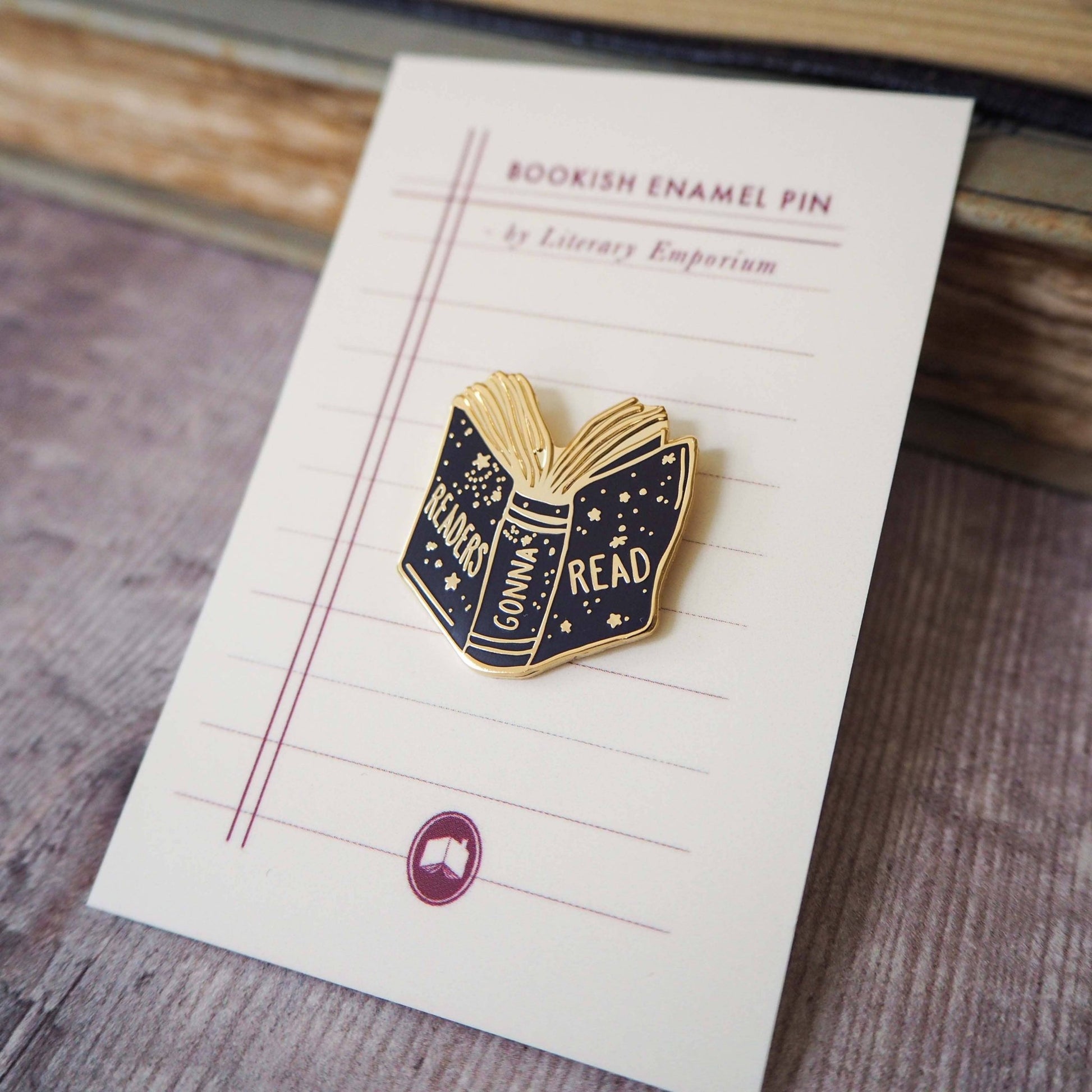 Readers Gonna Read - Book Lover Enamel Pin Badge - Reading / Κονκάρδα Βιβλιοφάγου - Diavazo Greek Books